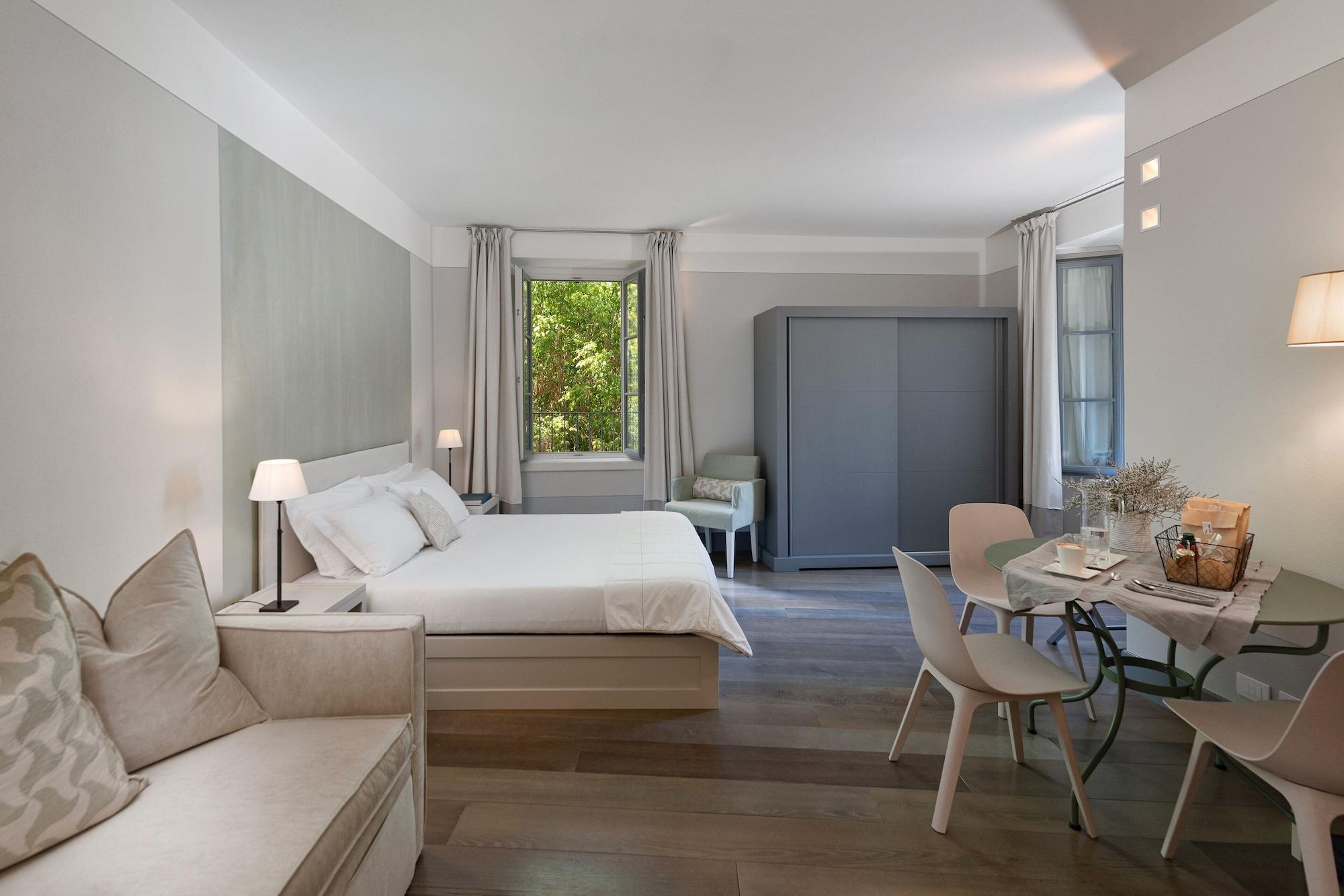 Gombithotel Hotel