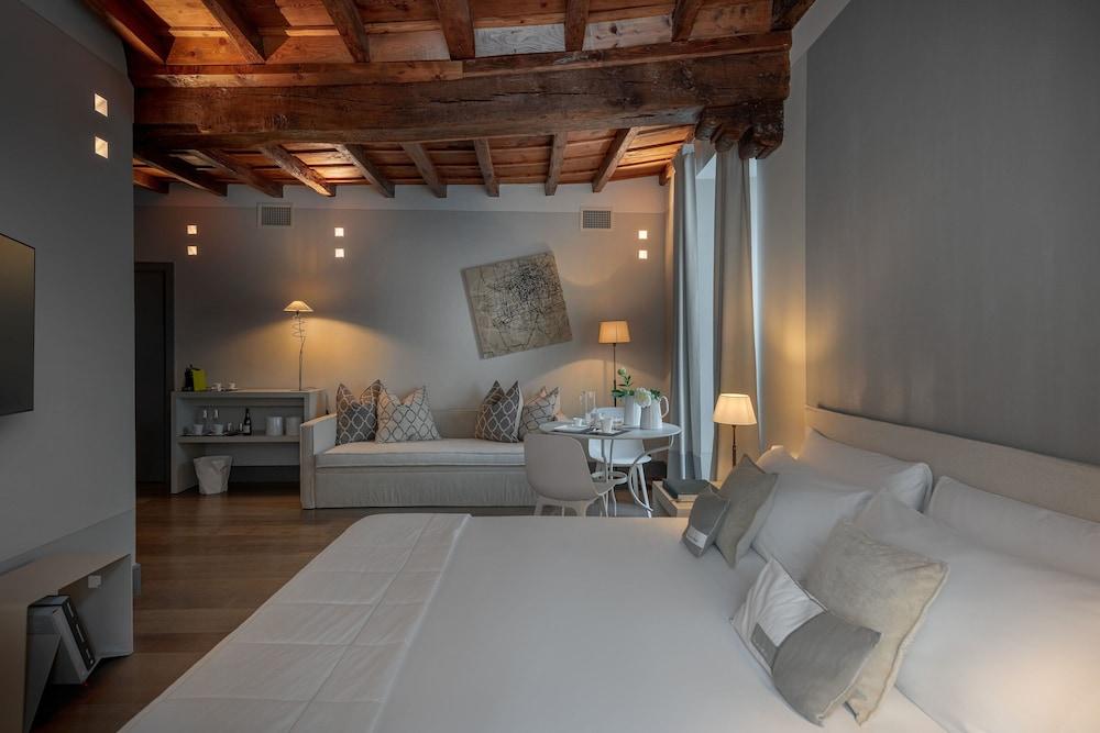 Hotel Gombithotel 4*